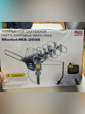 Amplified Outdoor HDTV Antenna with pole WA-2608